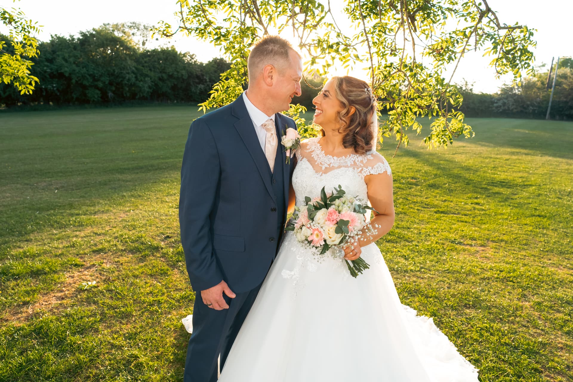 Wedding photography moment 41 of 100