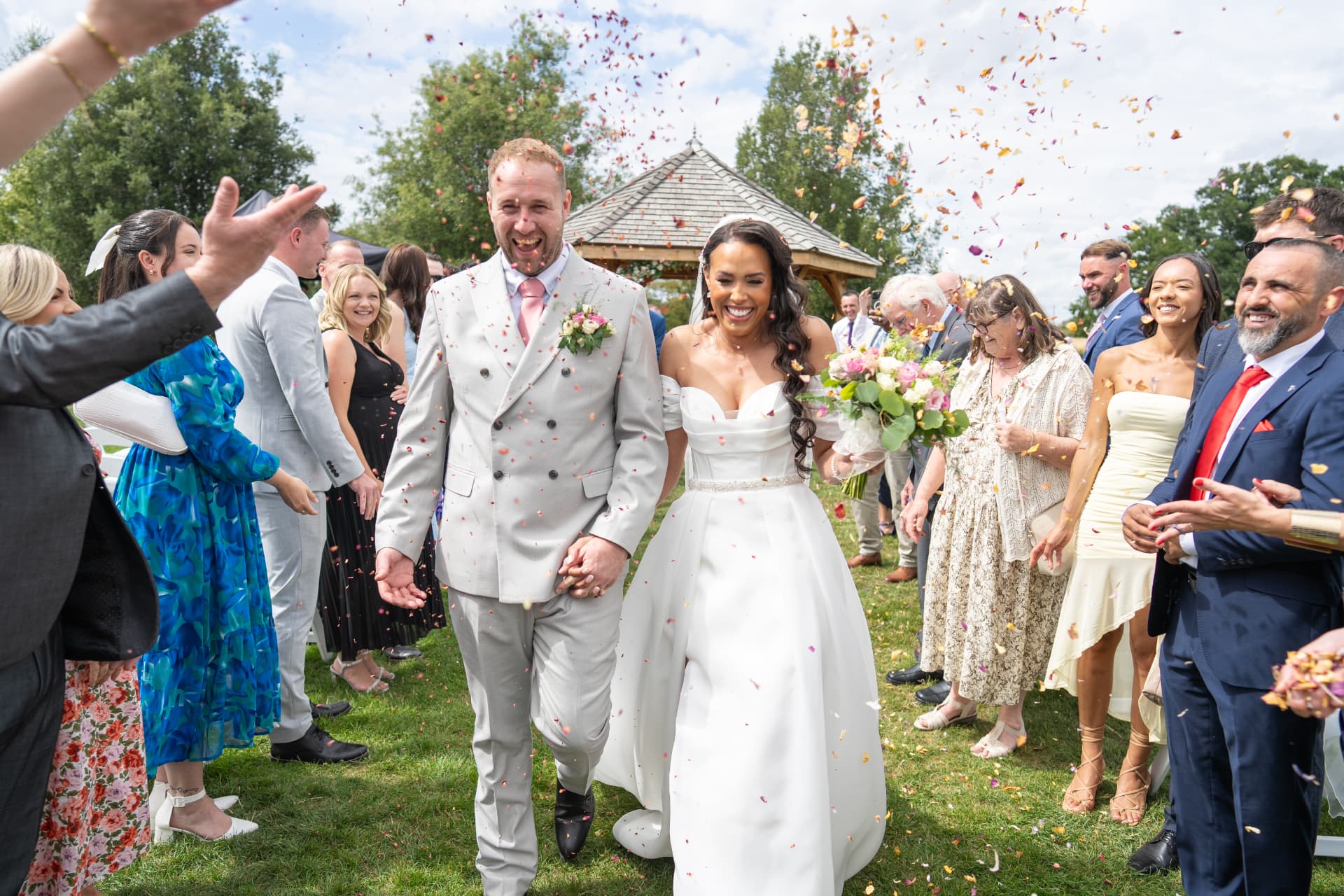Wedding photography moment 43 of 100