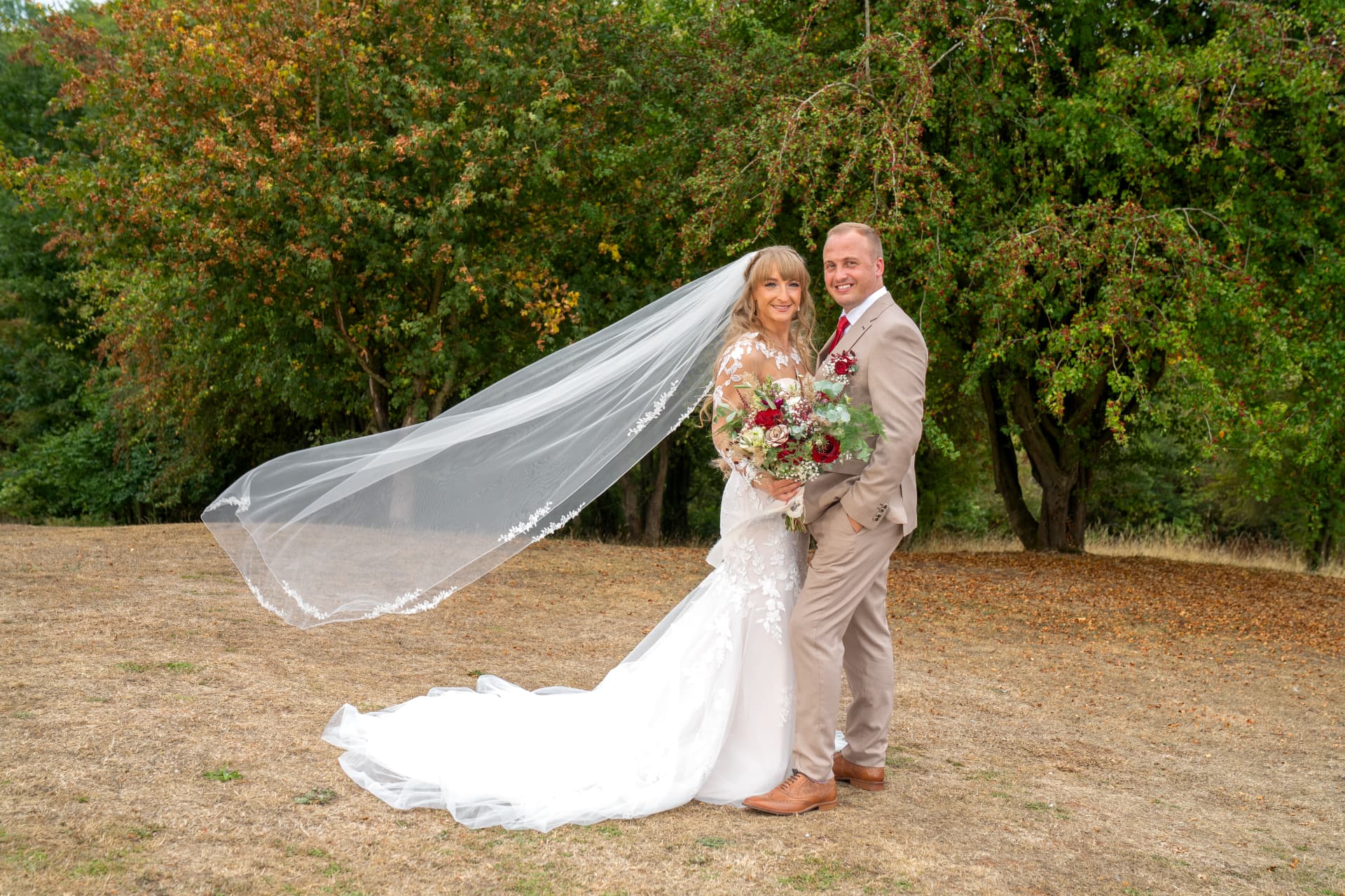 Wedding photography moment 63 of 100