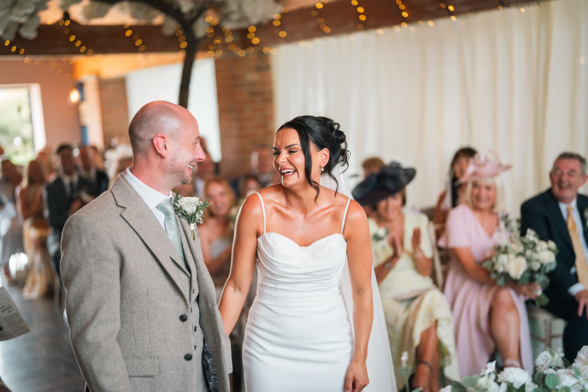 Wedding photography moment 71 of 100